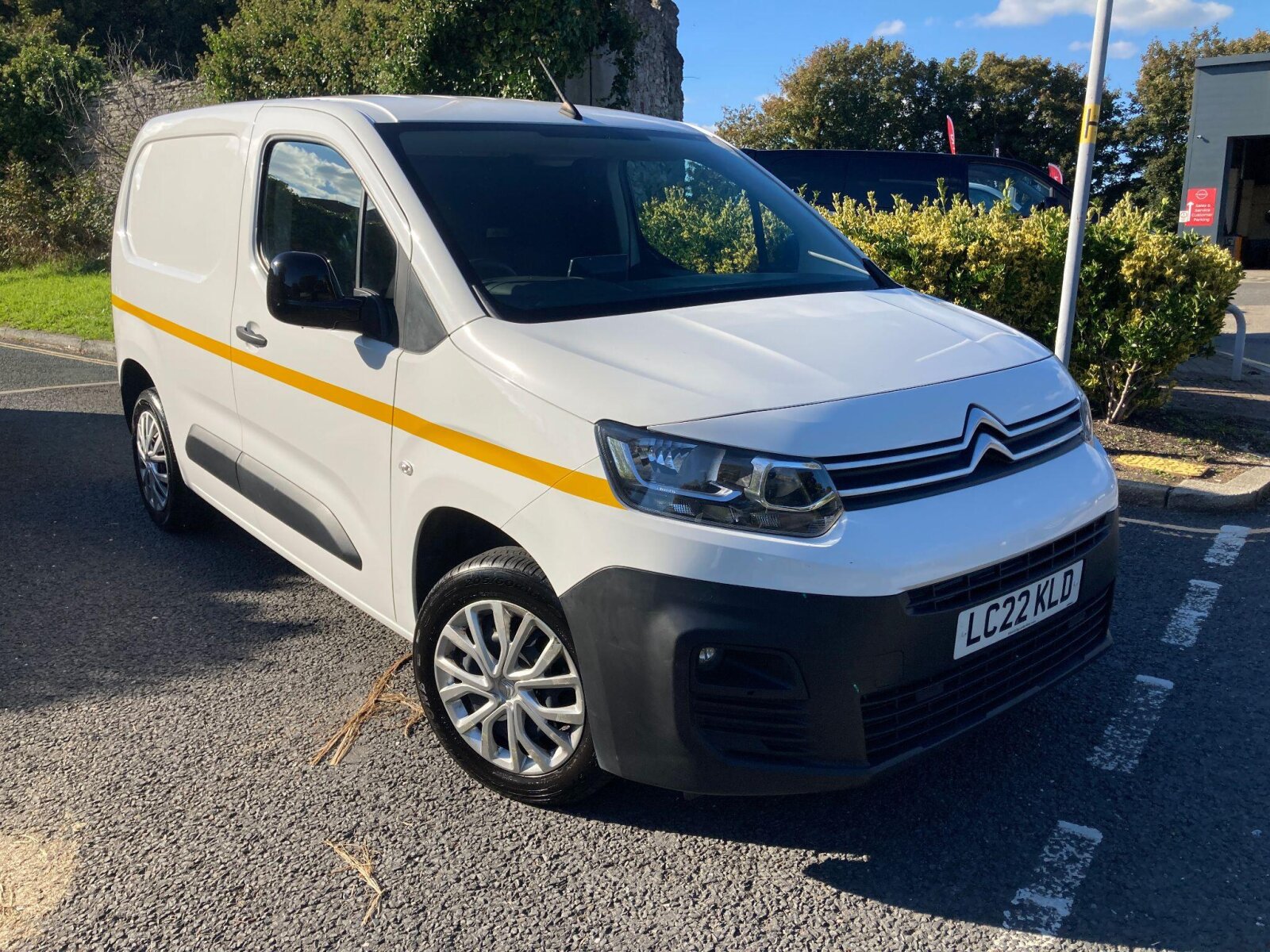 Main listing image - Citroen Berlingo Van