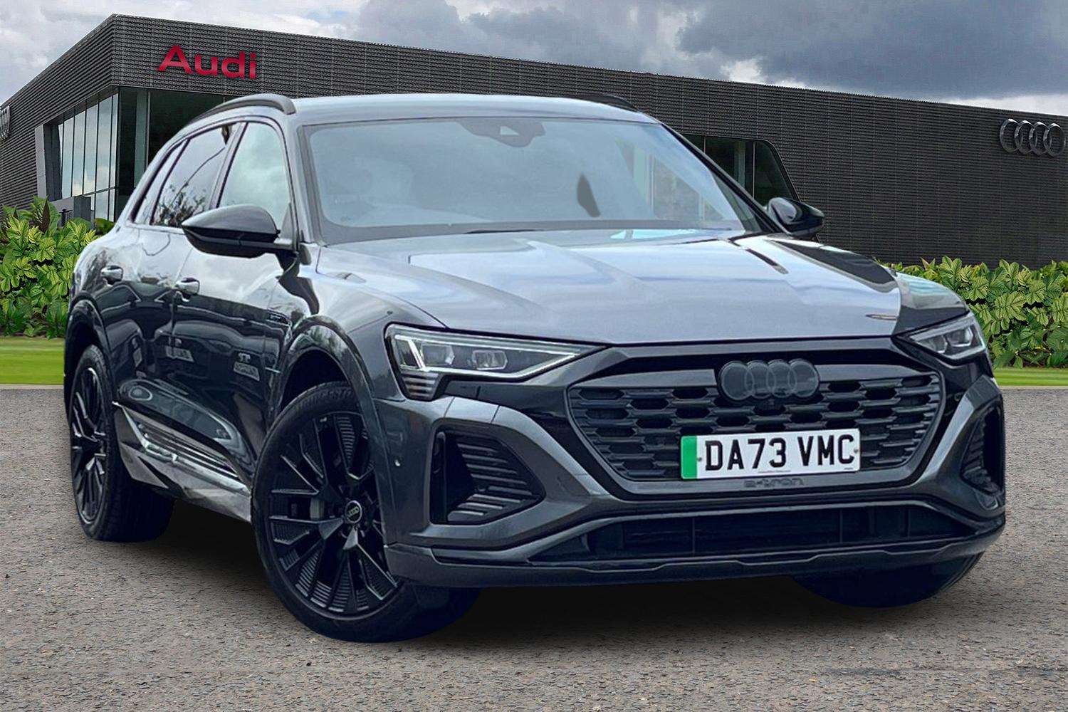 Main listing image - Audi Q8 e-tron