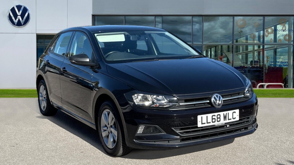 Main listing image - Volkswagen Polo