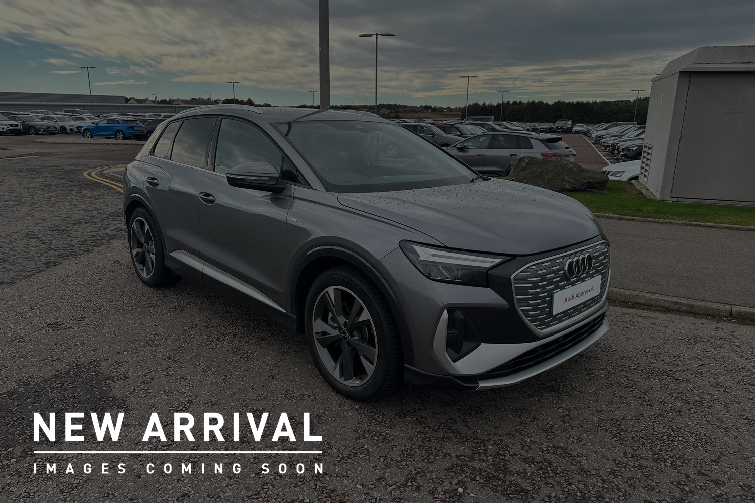 Main listing image - Audi Q4