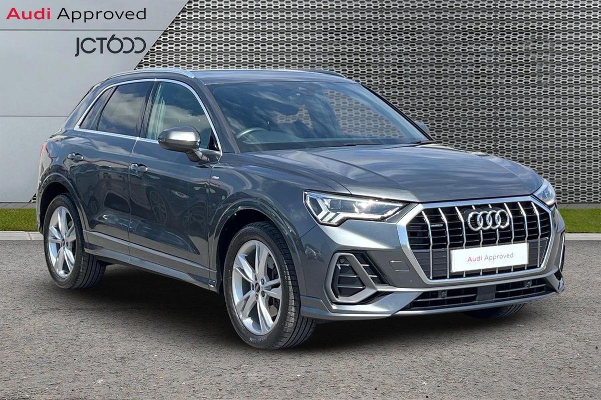 Main listing image - Audi Q3