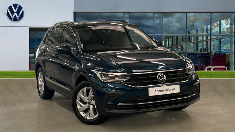 Main listing image - Volkswagen Tiguan