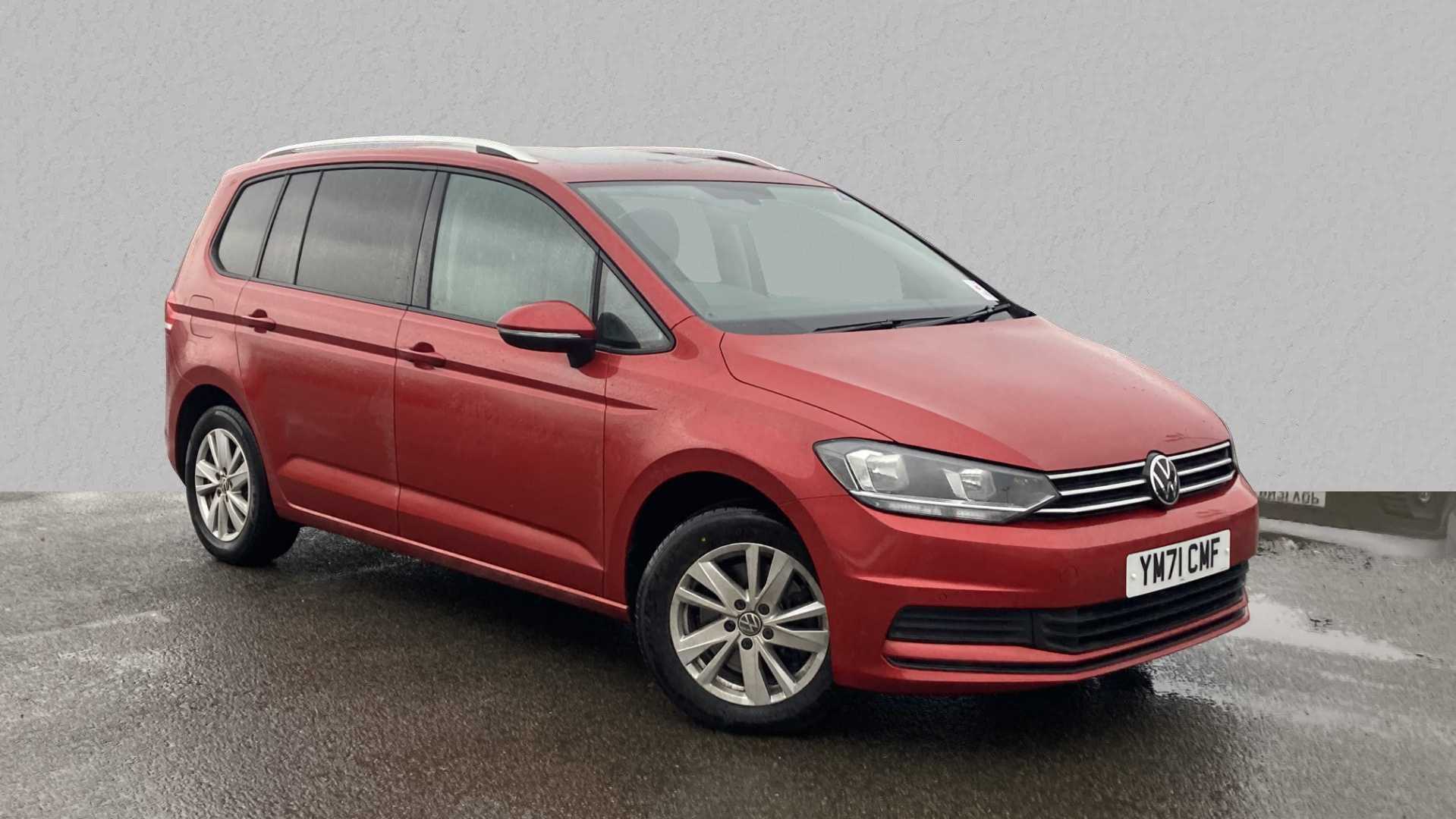 Main listing image - Volkswagen Touran