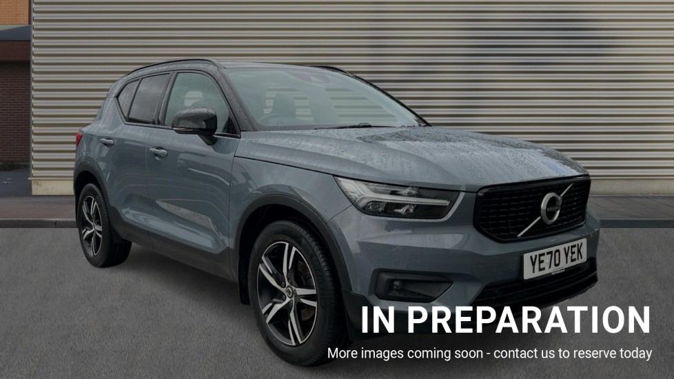 Main listing image - Volvo XC40