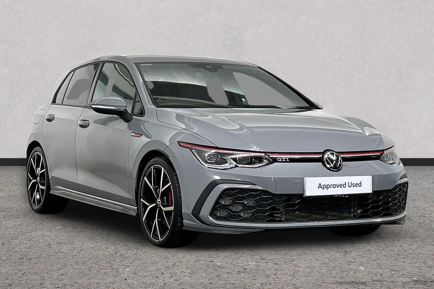 Main listing image - Volkswagen Golf