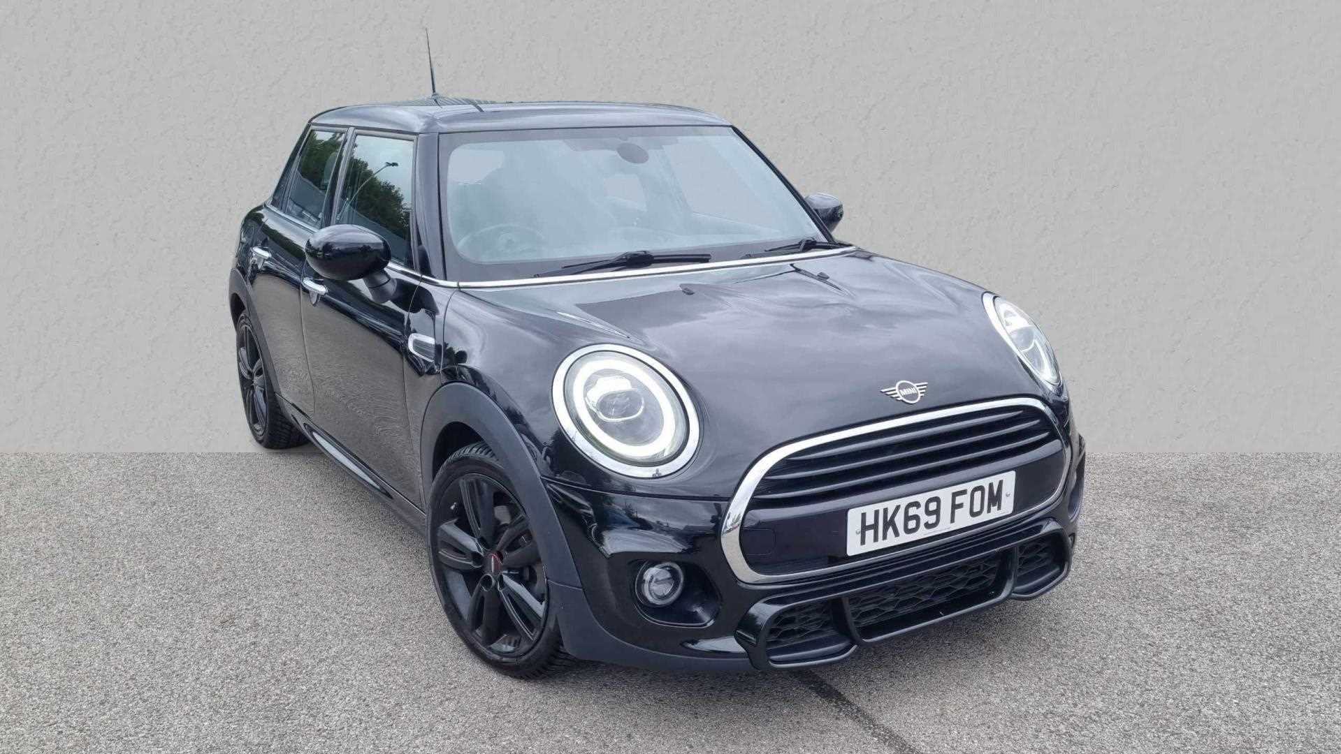 Main listing image - MINI Hatchback 5dr