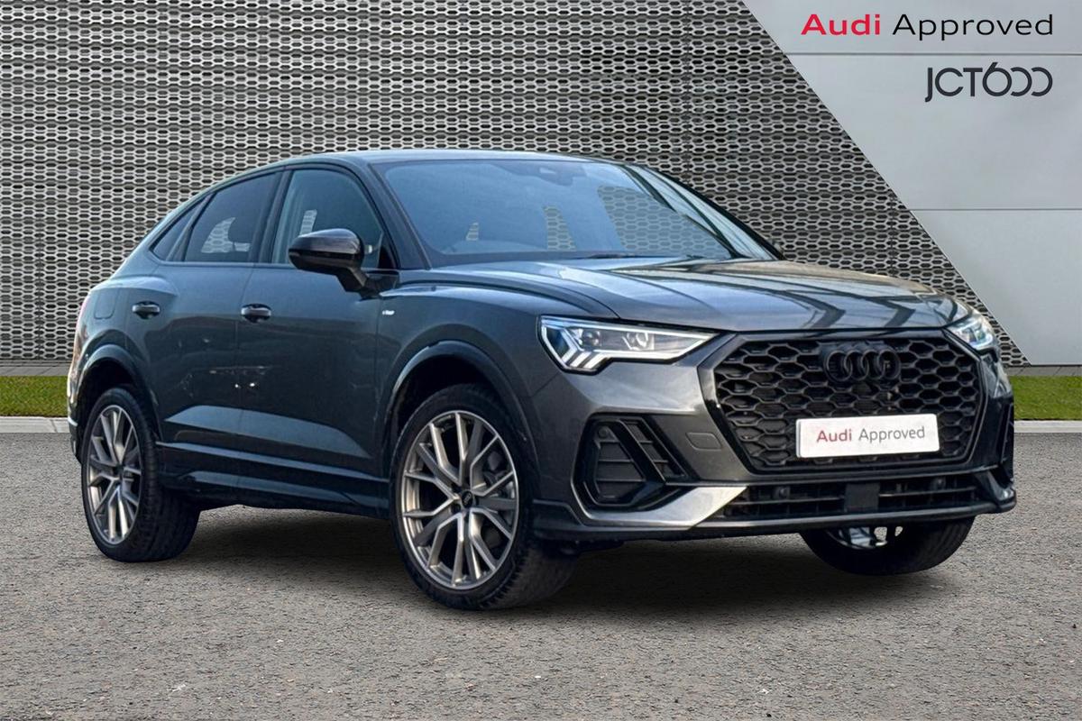 Main listing image - Audi Q3