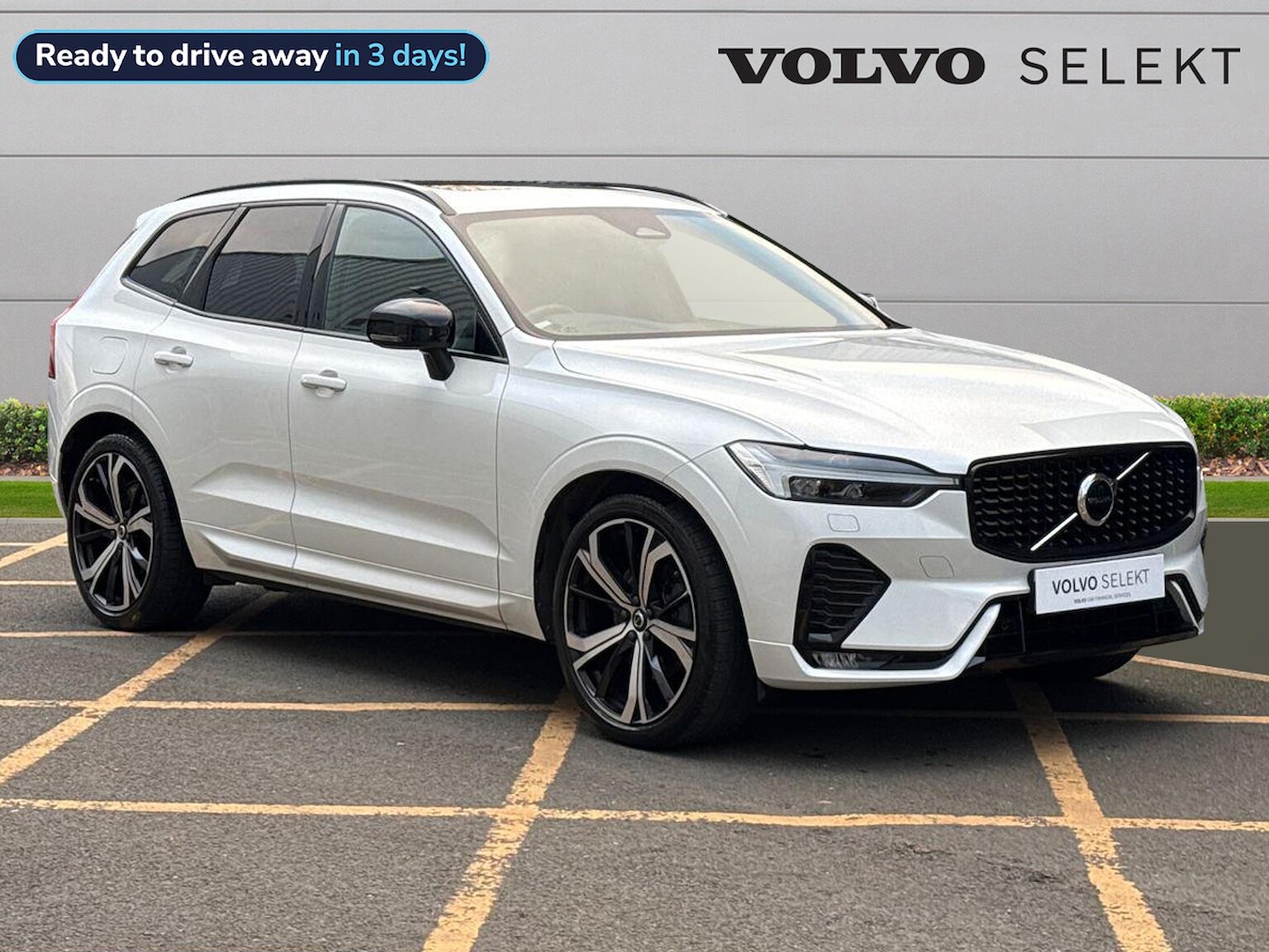 Main listing image - Volvo XC60