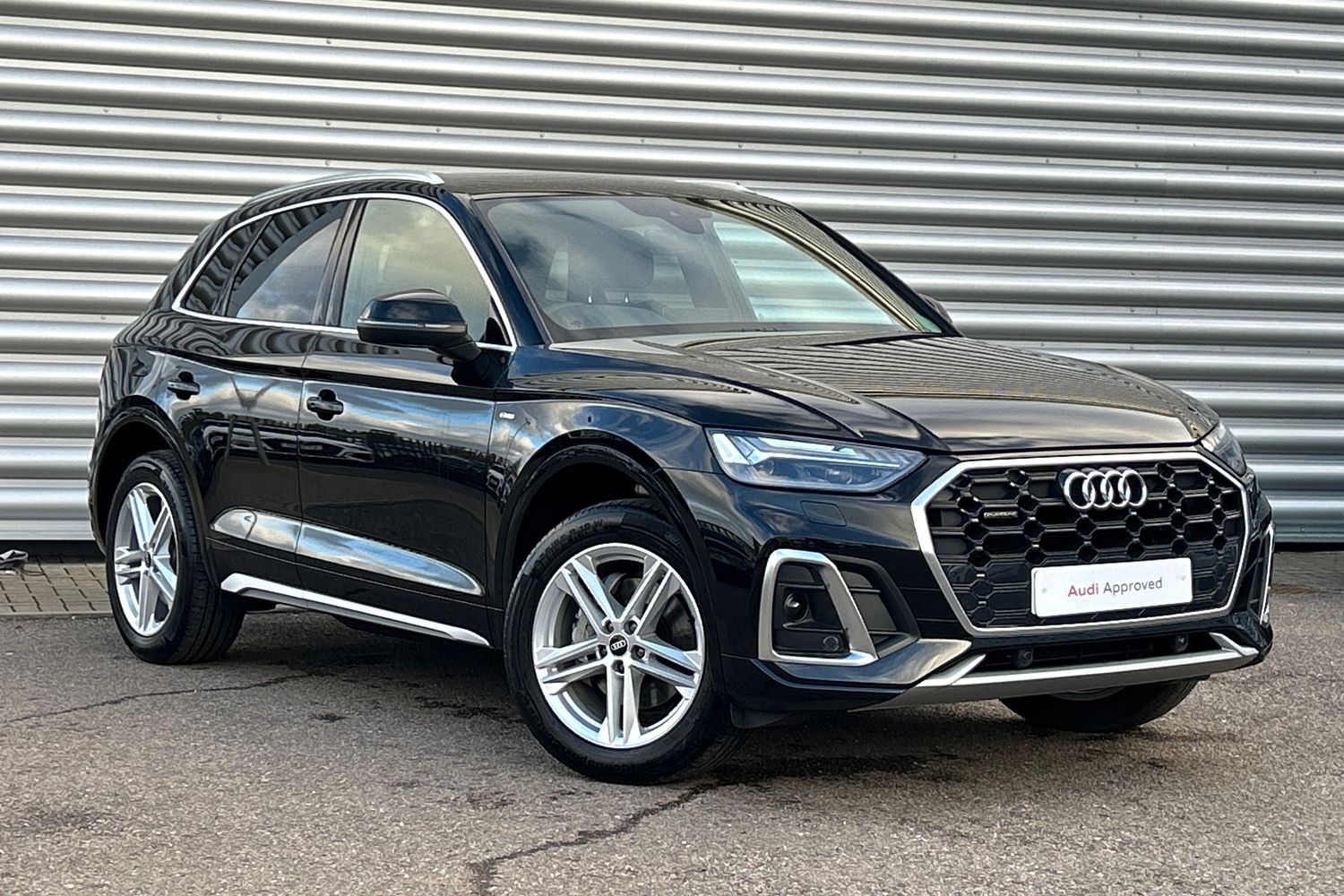 Main listing image - Audi Q5