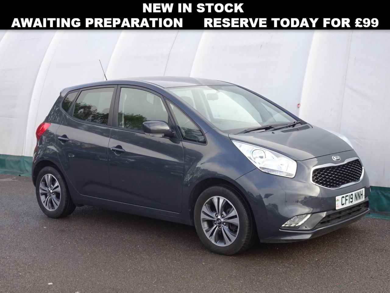 Main listing image - Kia Venga