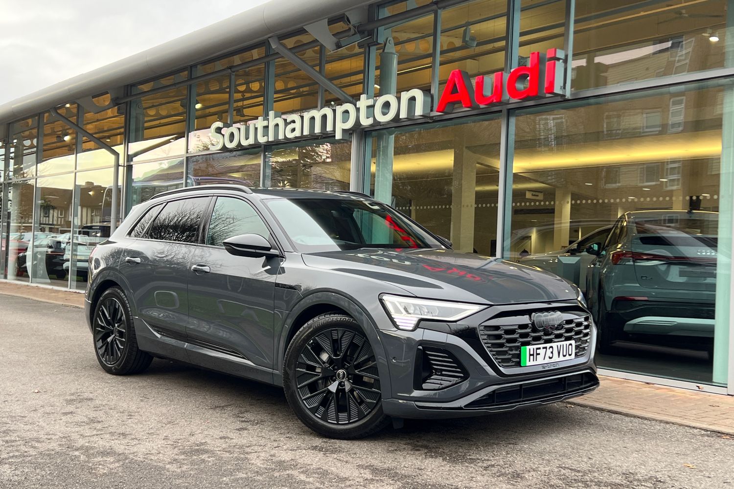 Main listing image - Audi Q8 e-tron