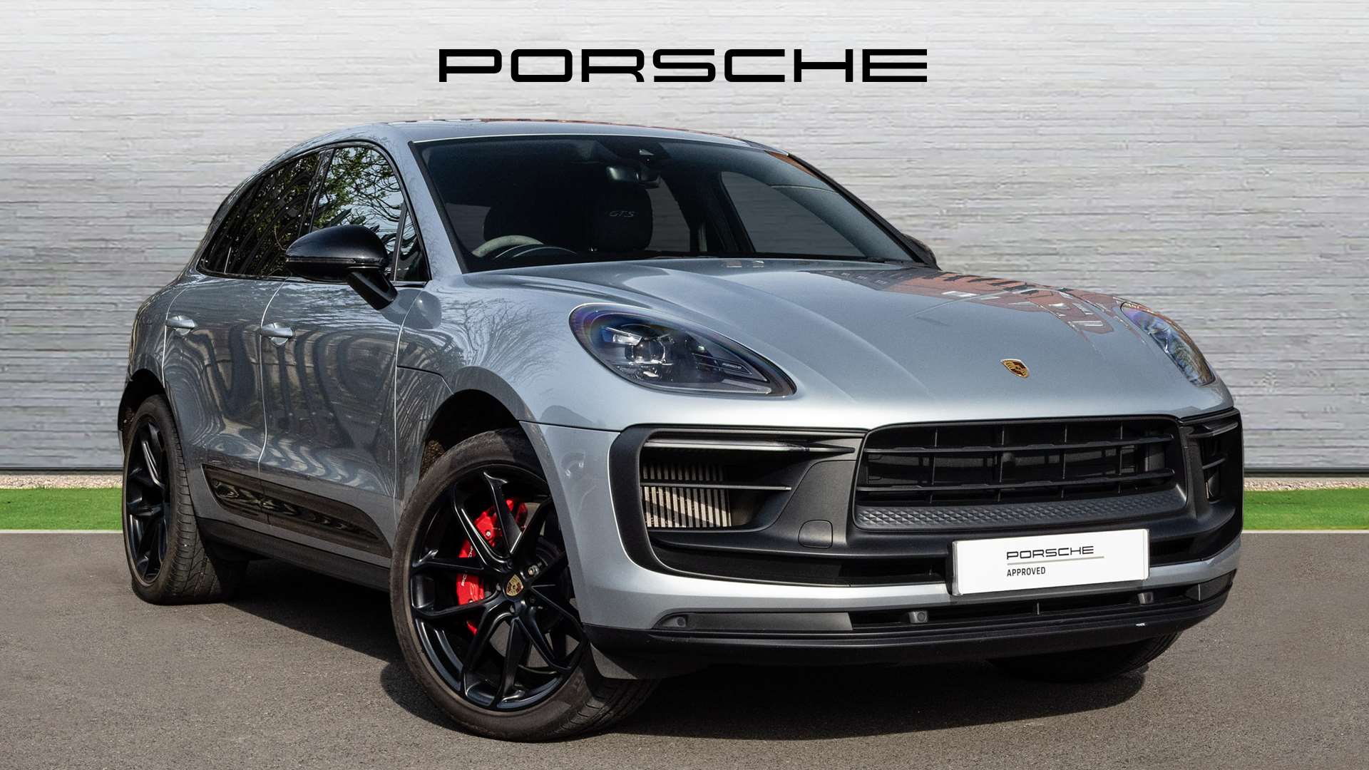 Main listing image - Porsche Macan