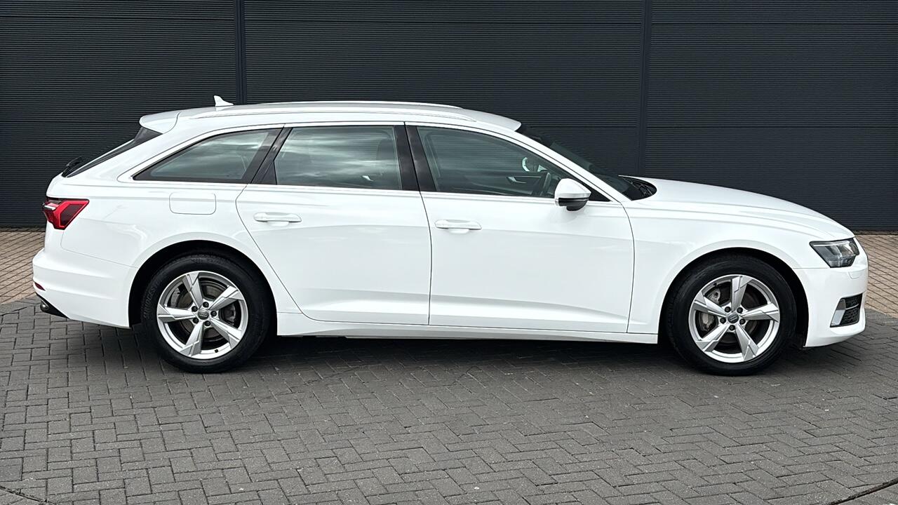 Main listing image - Audi A6
