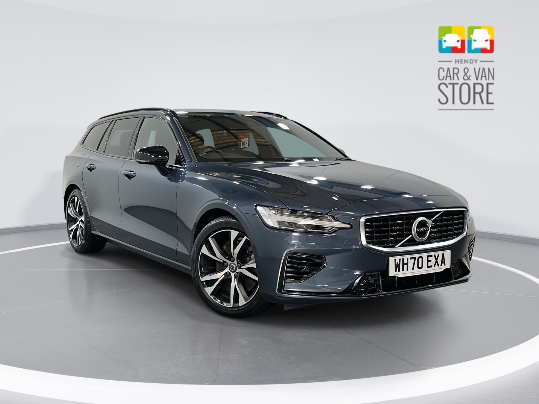 Main listing image - Volvo V60