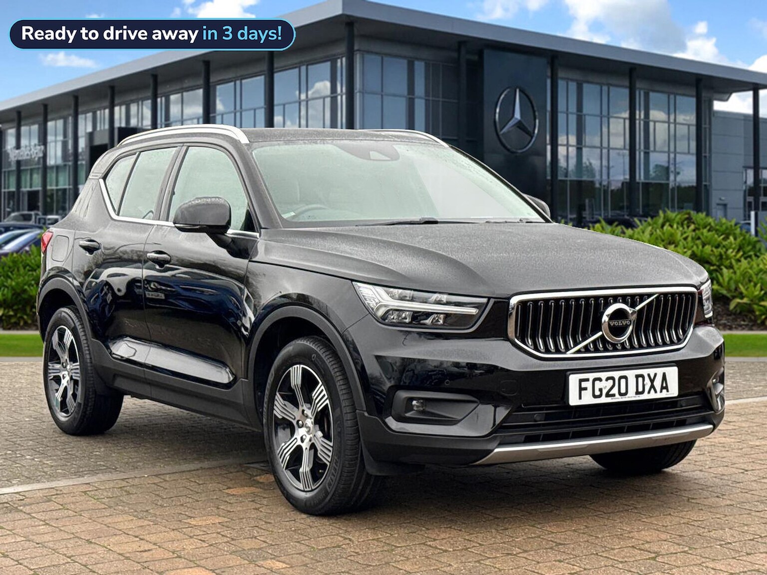 Main listing image - Volvo XC40