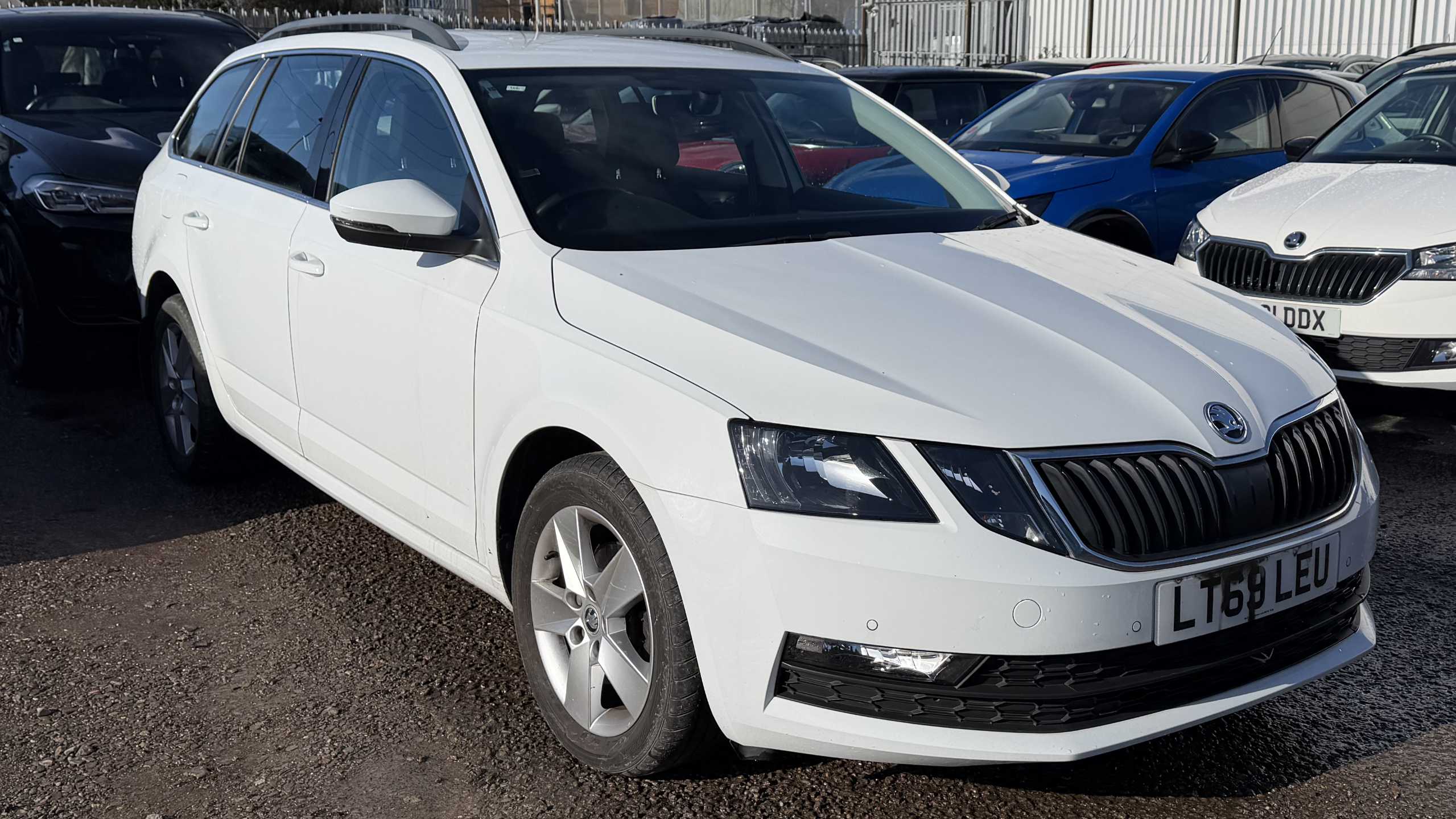 Main listing image - Skoda Octavia Estate