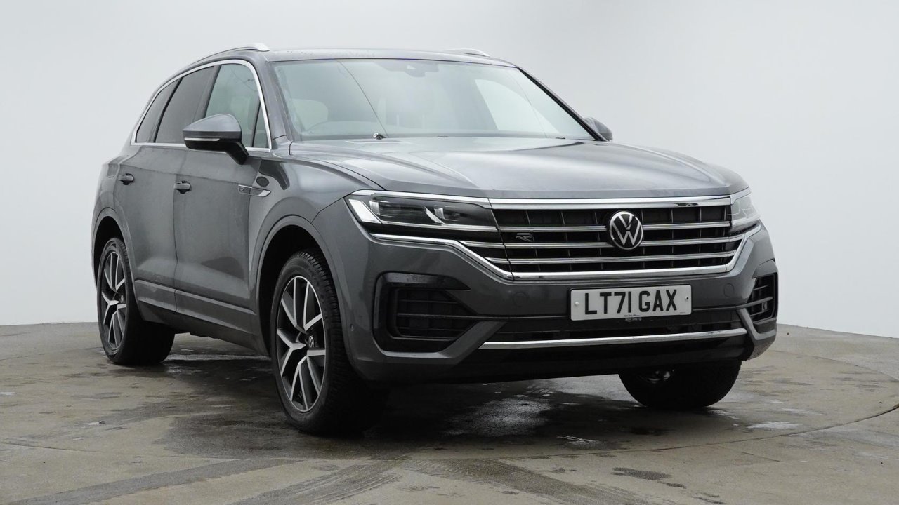 Main listing image - Volkswagen Touareg