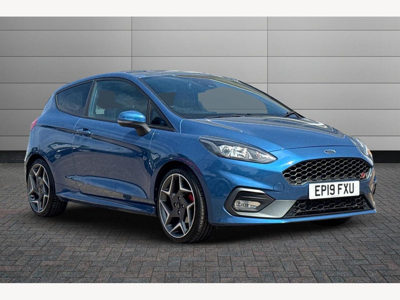 Main listing image - Ford Fiesta ST