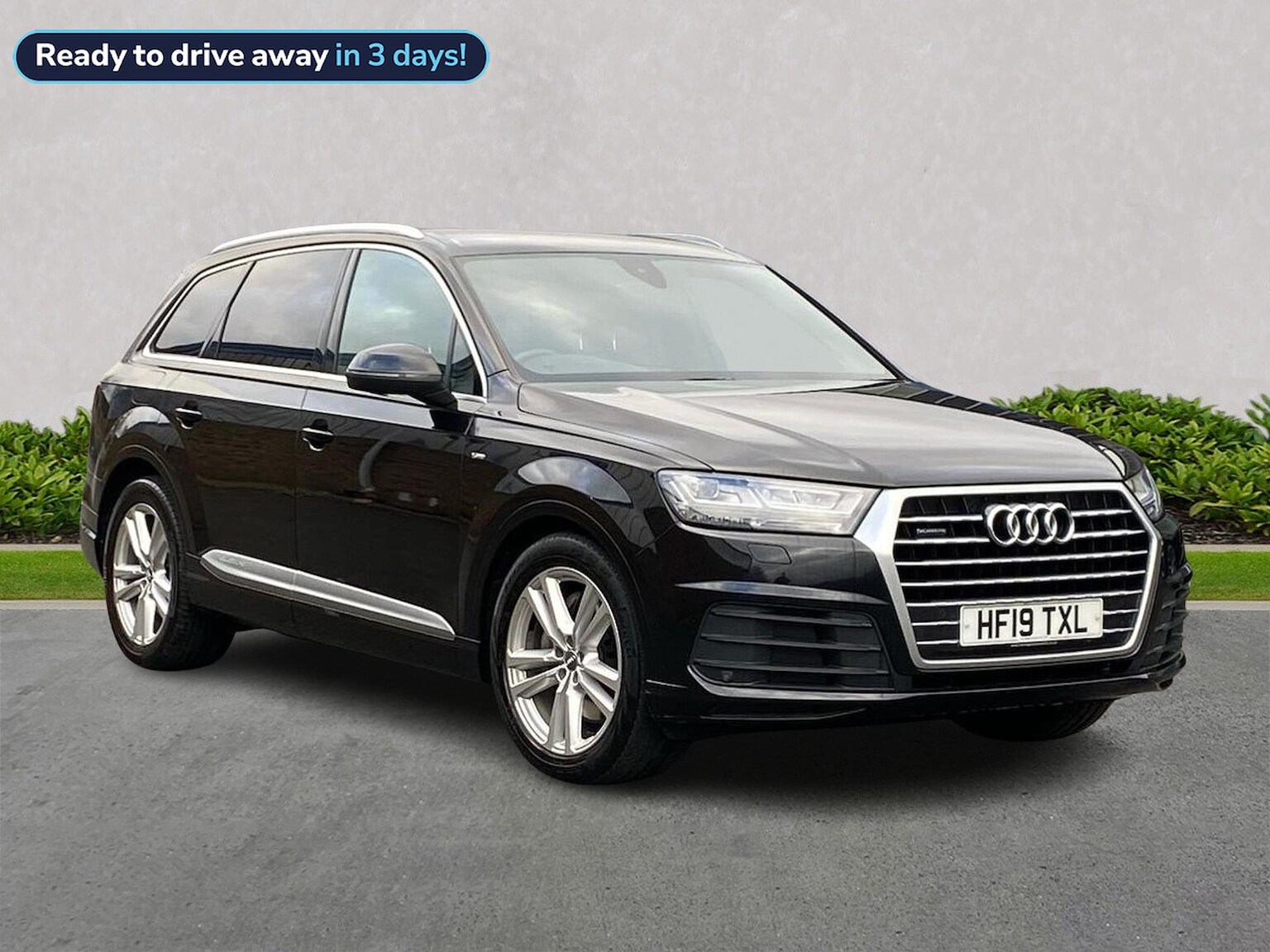 Main listing image - Audi Q7