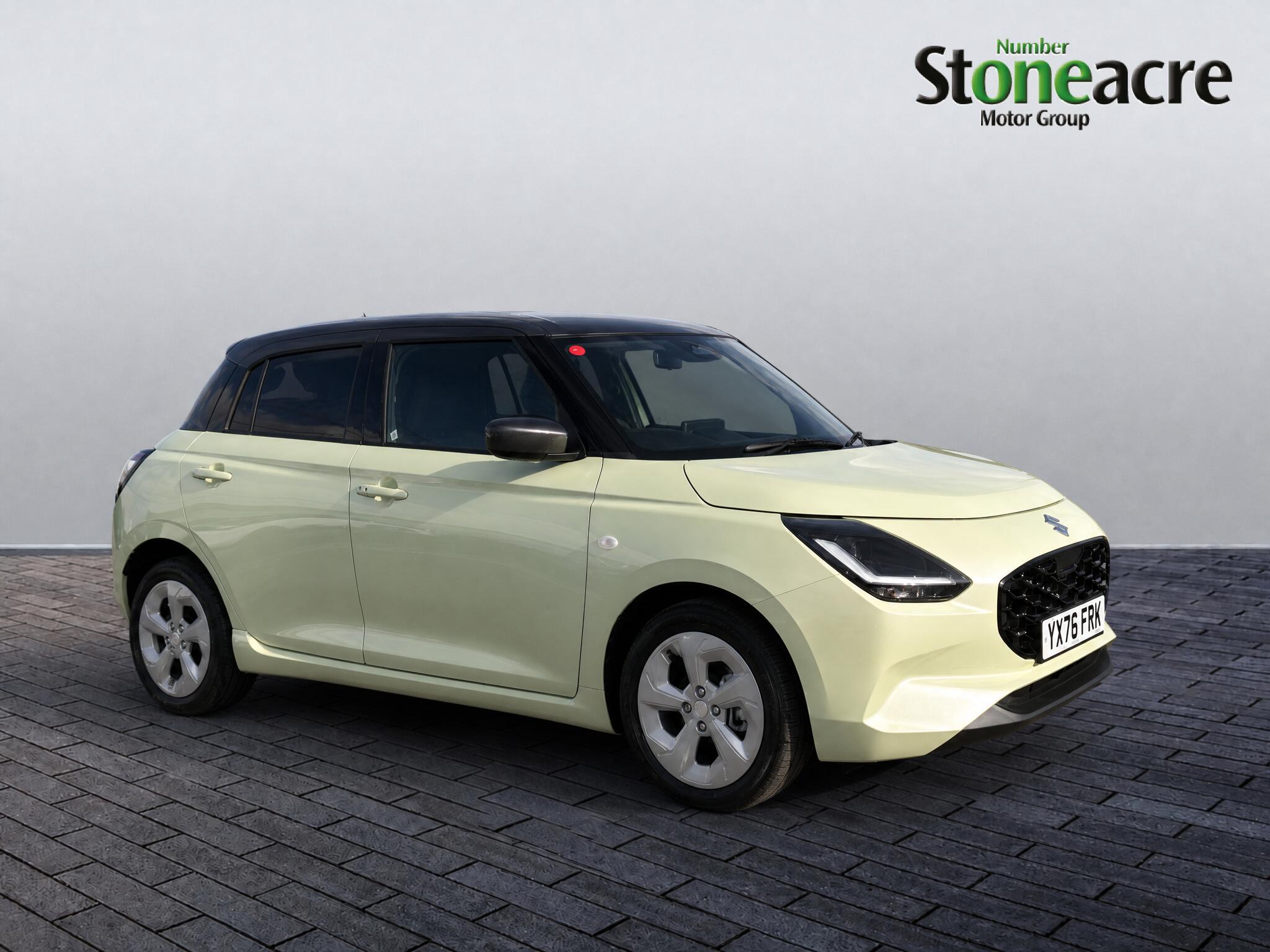 Main listing image - Suzuki Swift