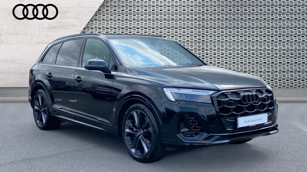 Main listing image - Audi Q7
