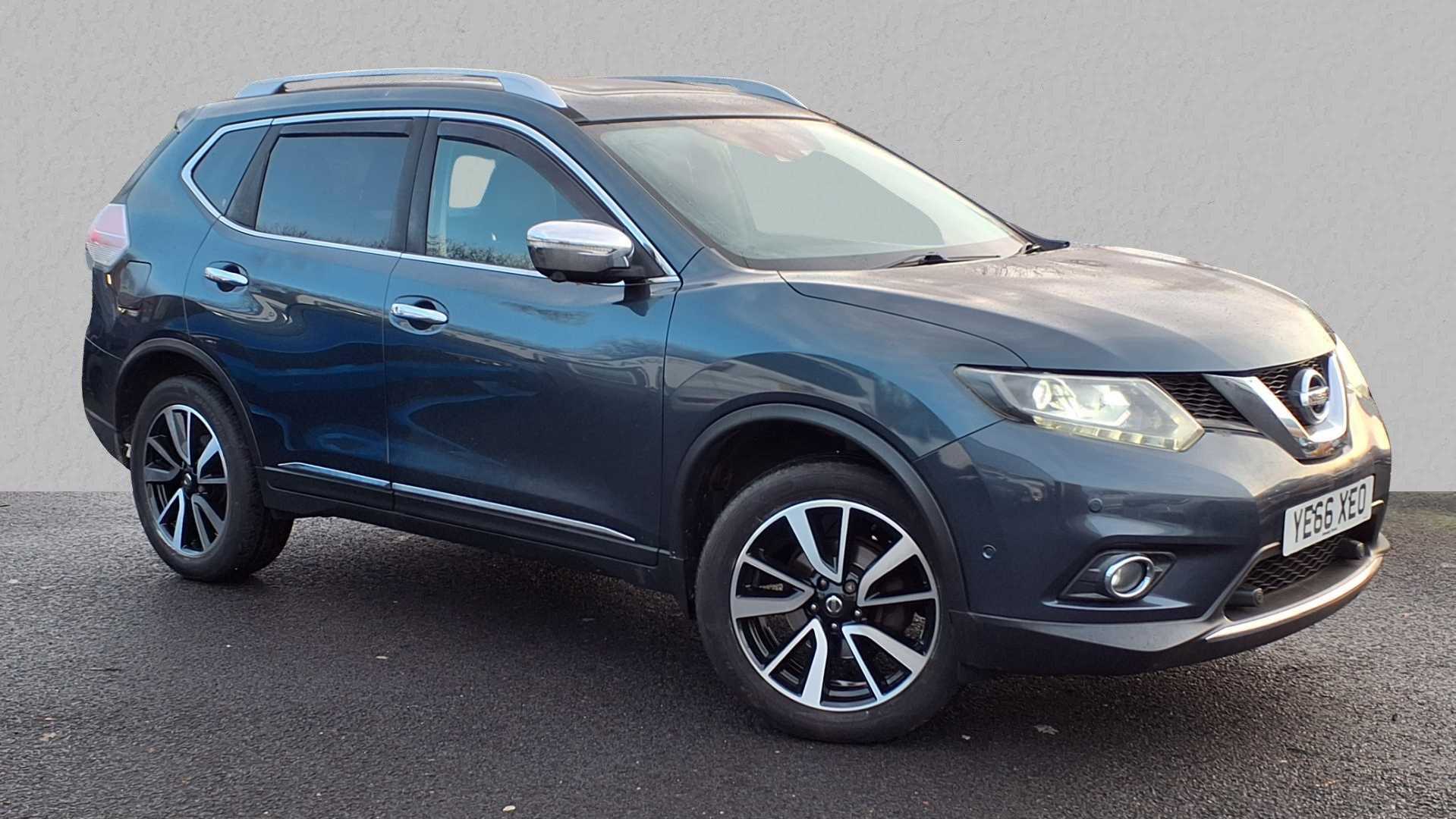 Main listing image - Nissan X-Trail