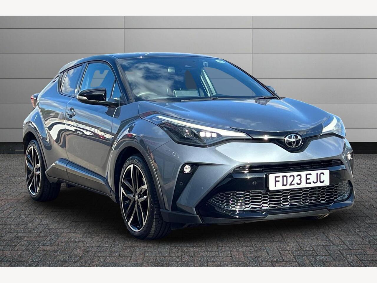 Main listing image - Toyota C-HR