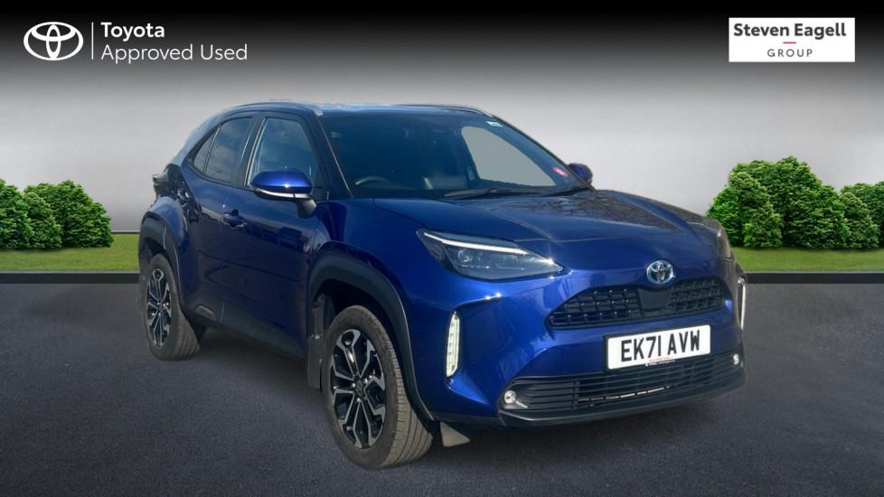 Main listing image - Toyota Yaris Cross