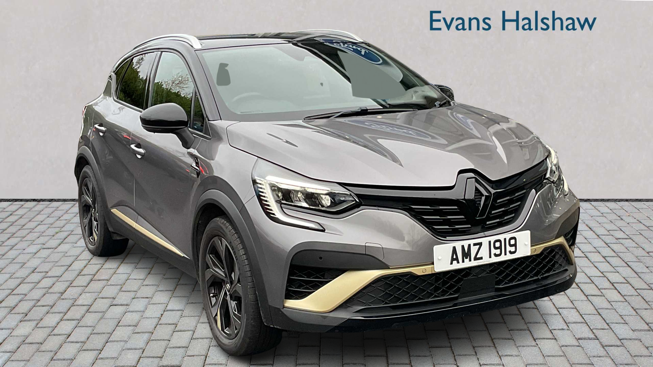 Main listing image - Renault Captur