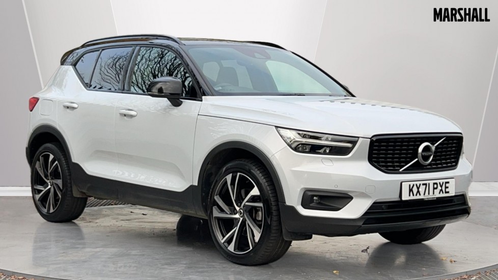 Main listing image - Volvo XC40