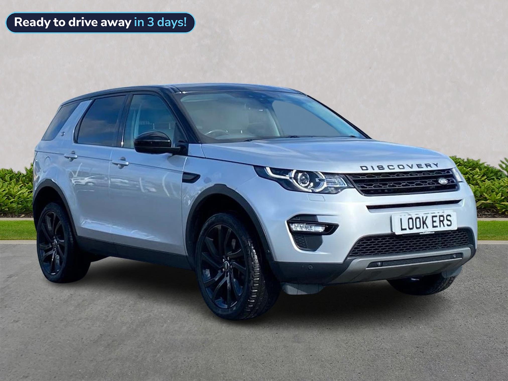 Main listing image - Land Rover Discovery Sport