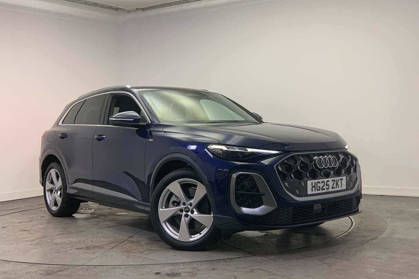 Main listing image - Audi Q5