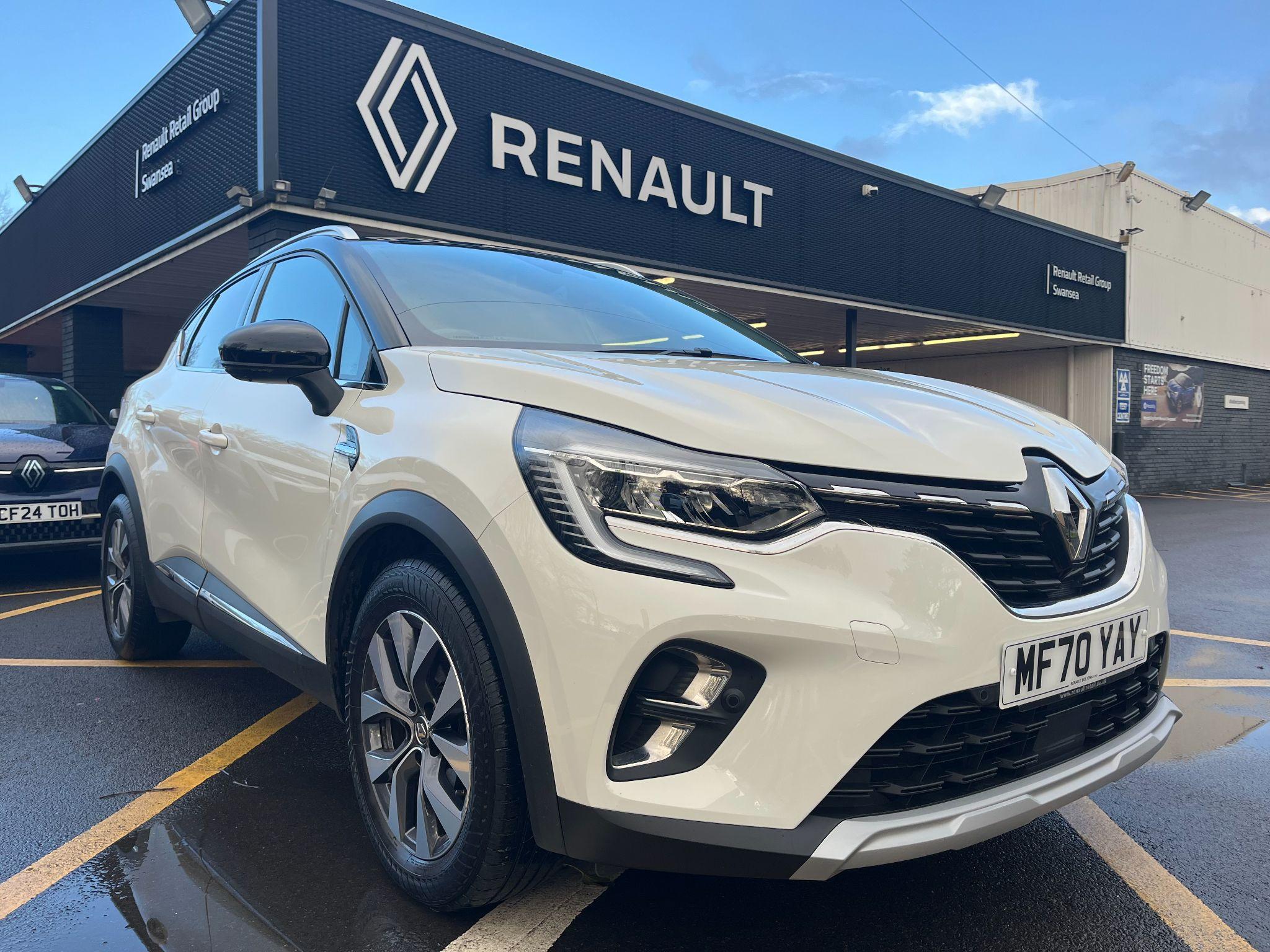 Main listing image - Renault Captur