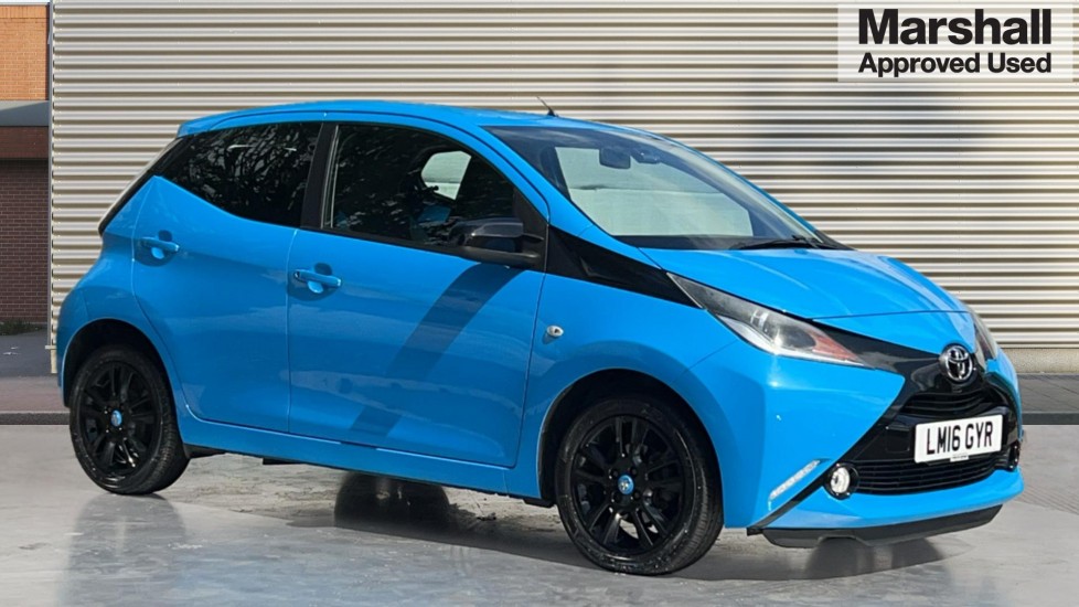 Main listing image - Toyota Aygo