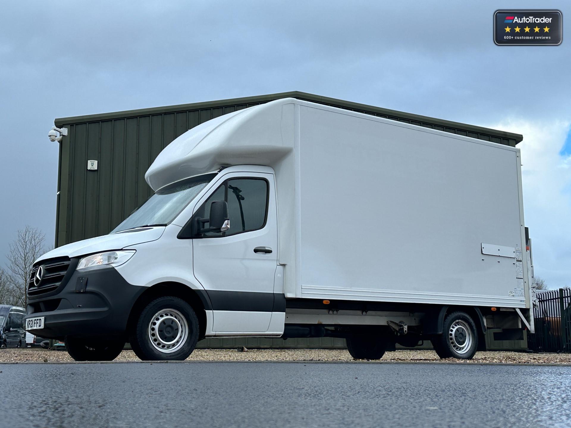 Main listing image - Mercedes-Benz Sprinter