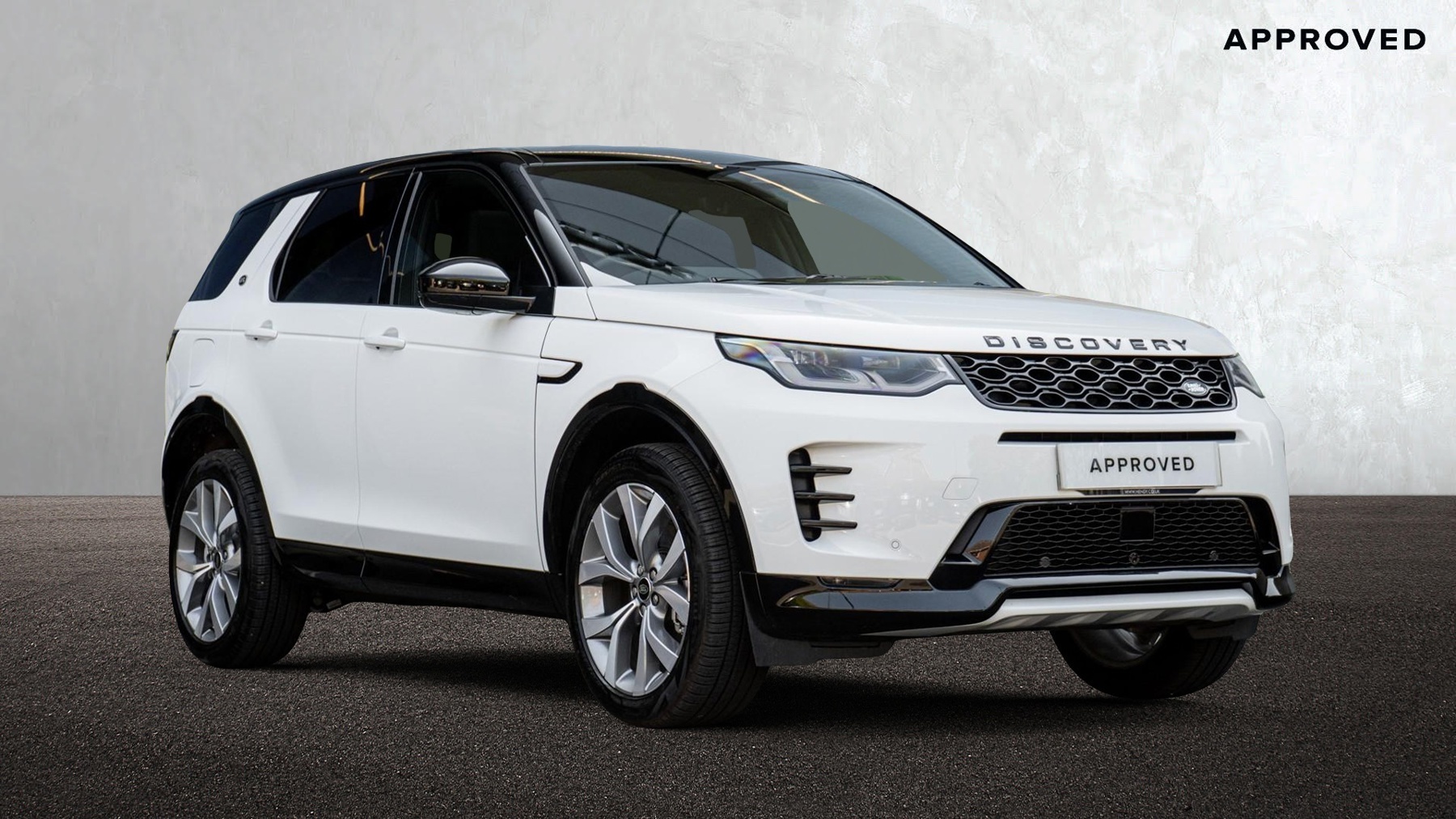Main listing image - Land Rover Discovery Sport