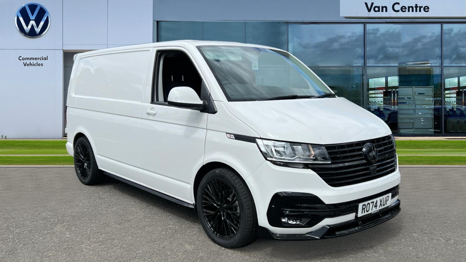 Main listing image - Volkswagen Transporter