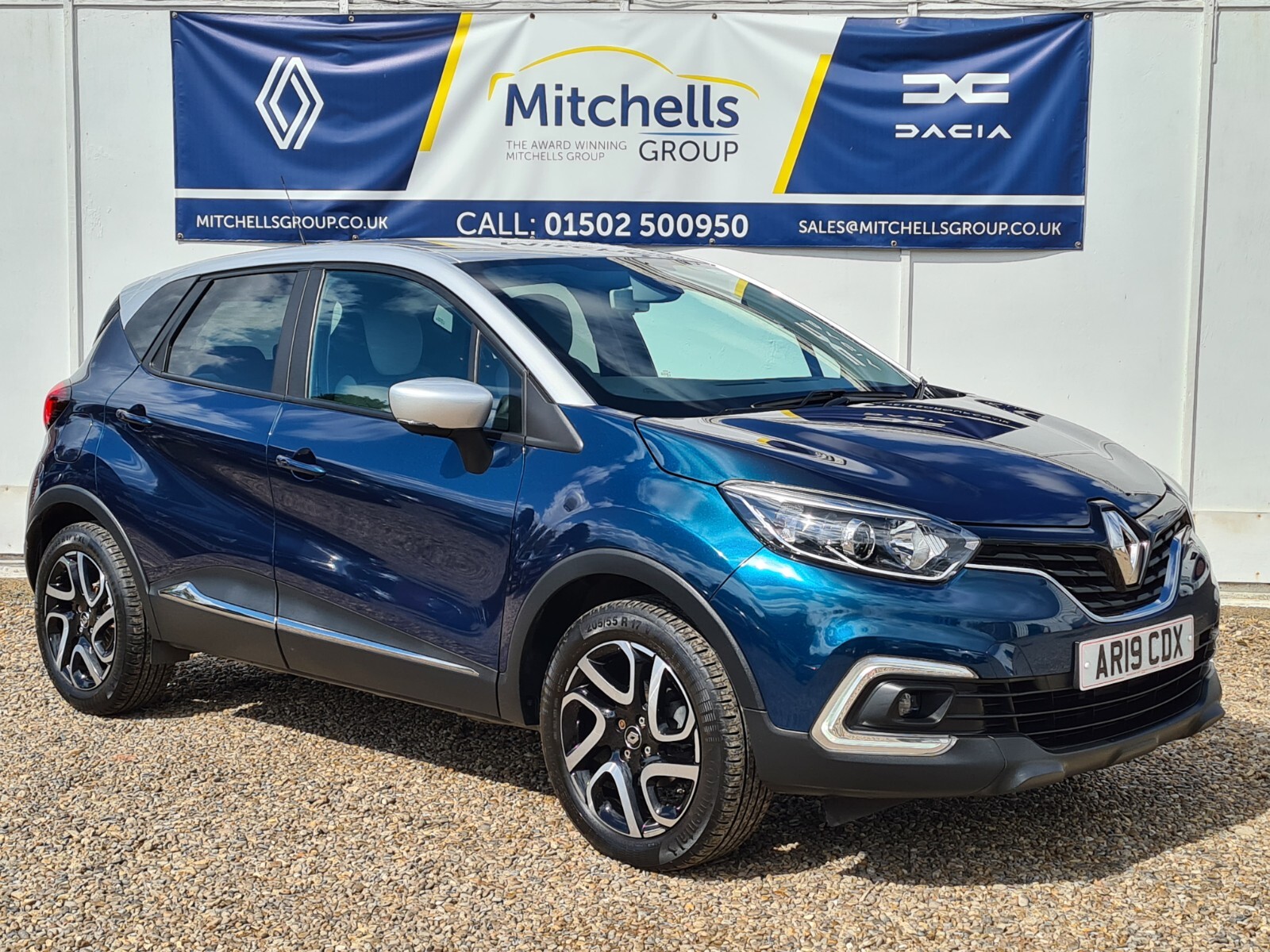 Main listing image - Renault Captur