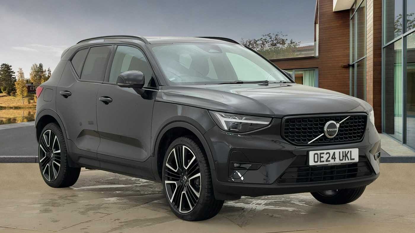 Main listing image - Volvo XC40