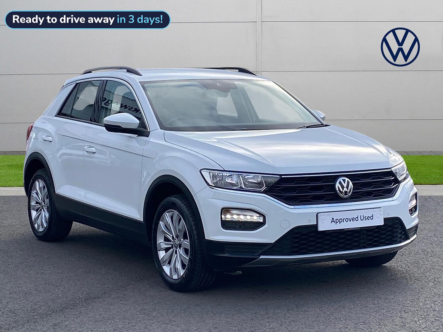 Main listing image - Volkswagen T-Roc