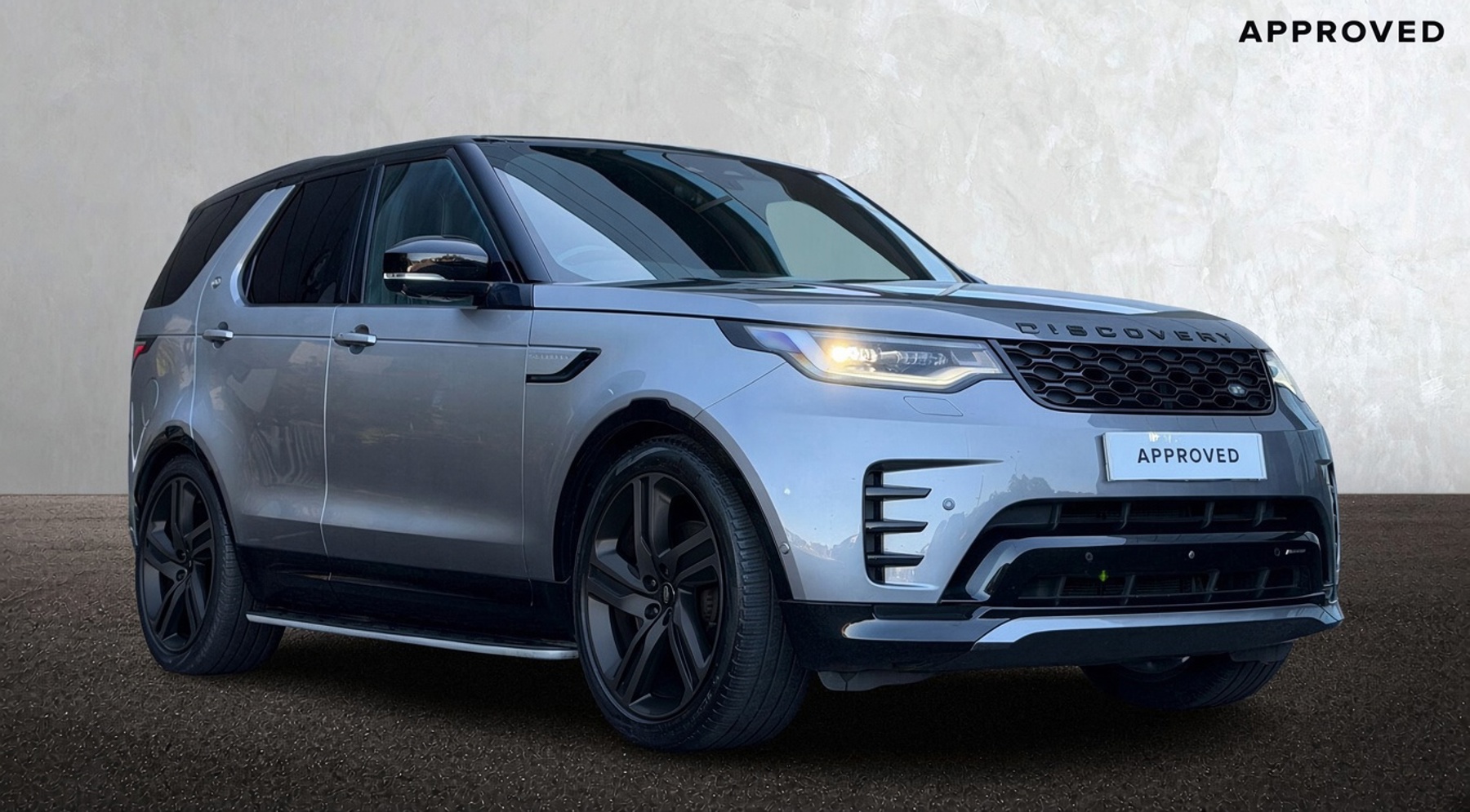 Main listing image - Land Rover Discovery