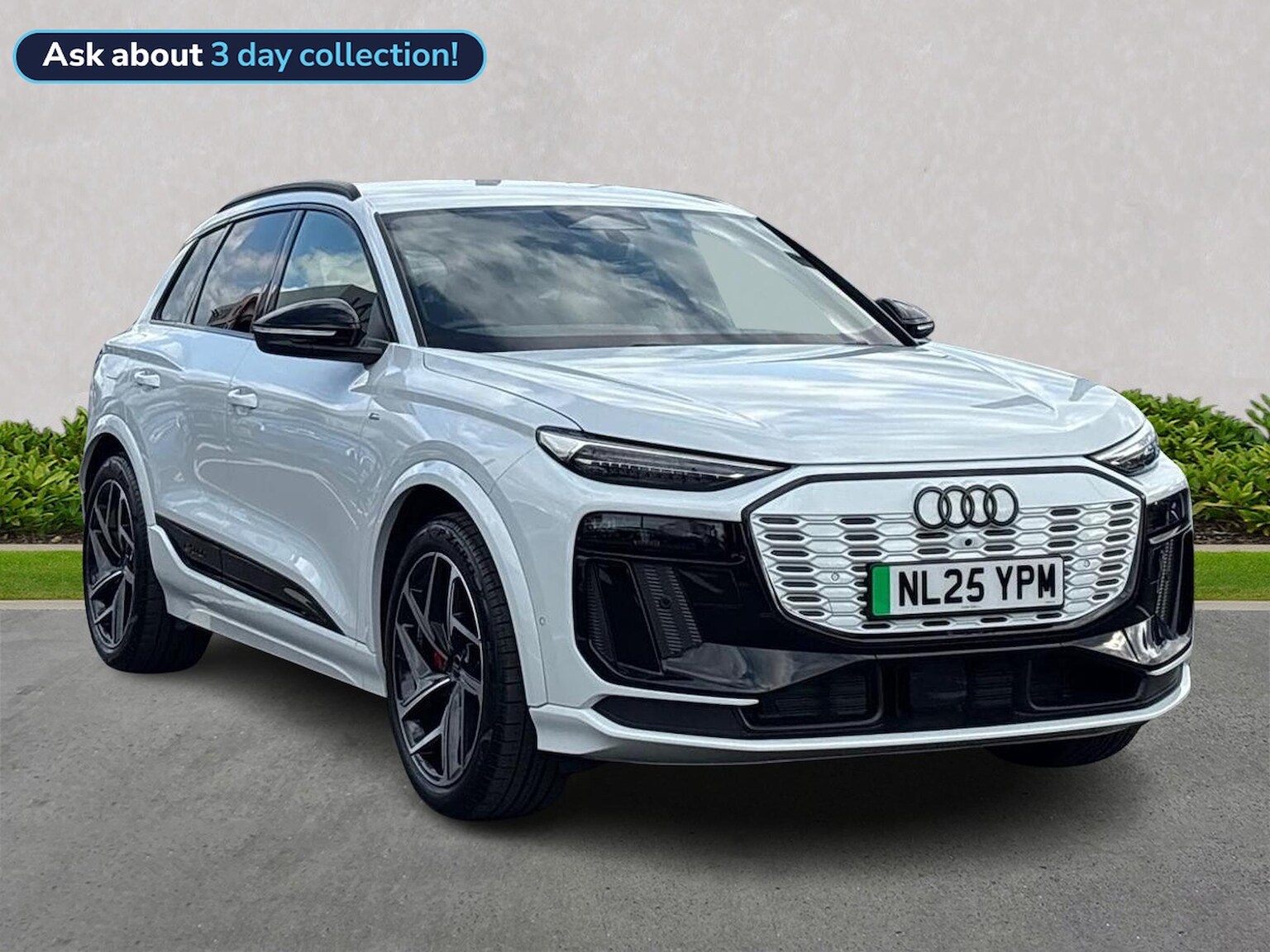 Main listing image - Audi Q6 E Tron