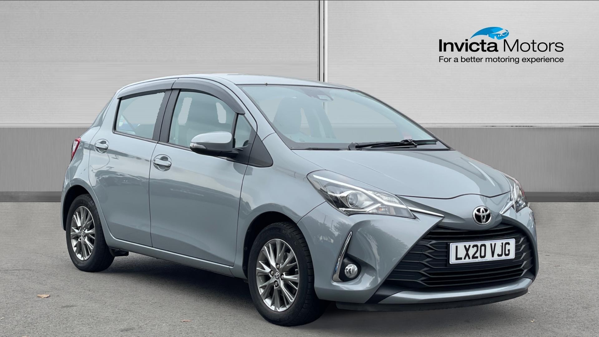 Main listing image - Toyota Yaris