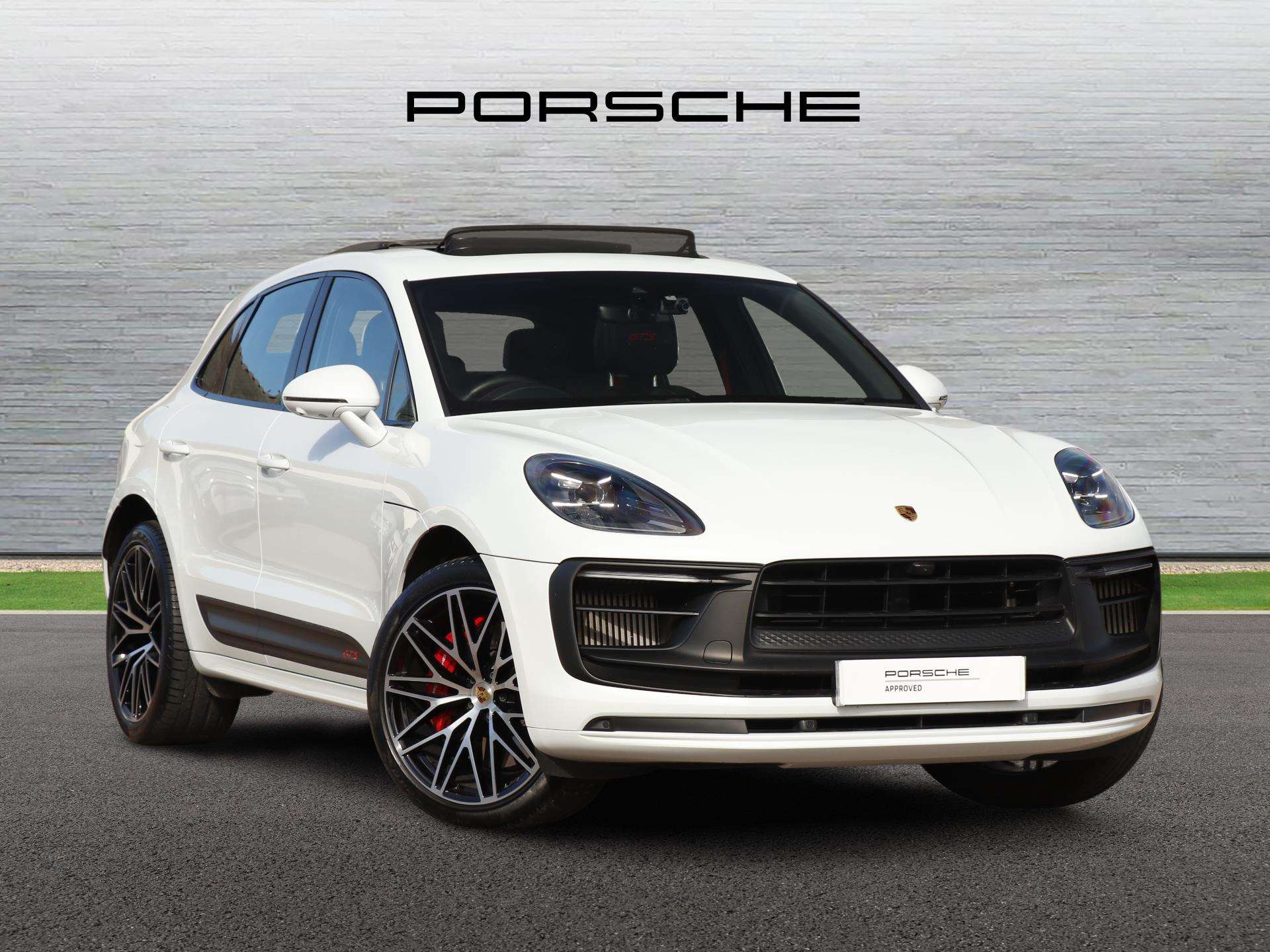 Main listing image - Porsche Macan