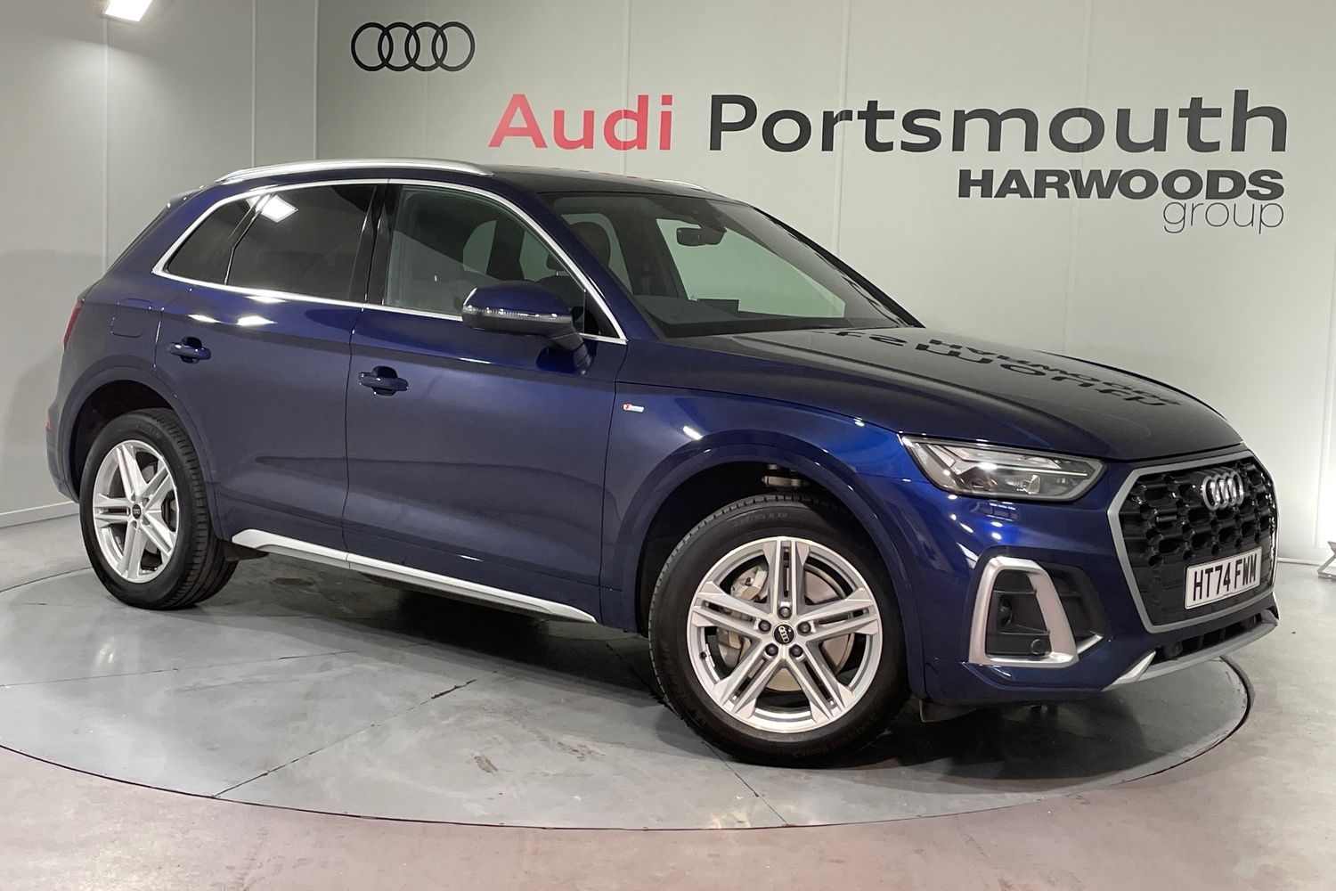 Main listing image - Audi Q5