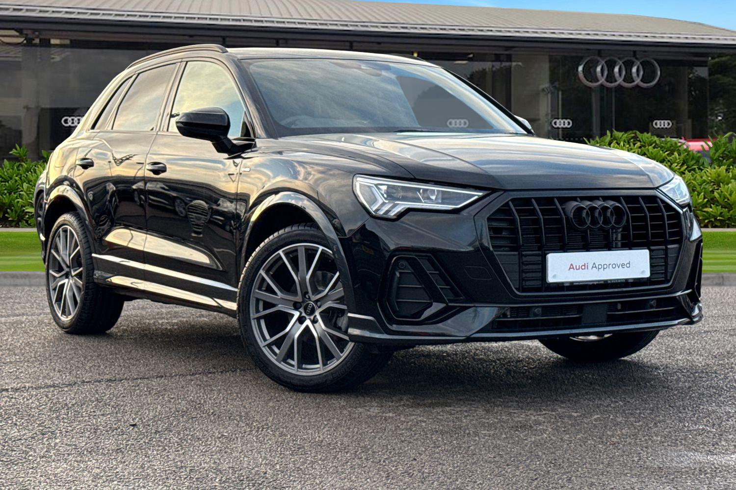 Main listing image - Audi Q3