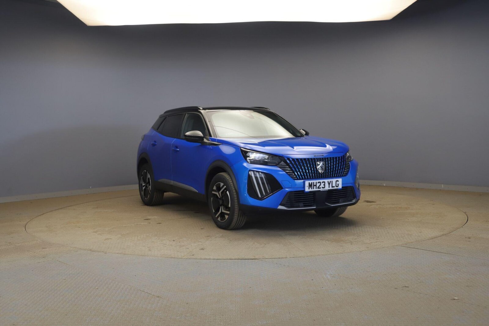 Main listing image - Peugeot 2008