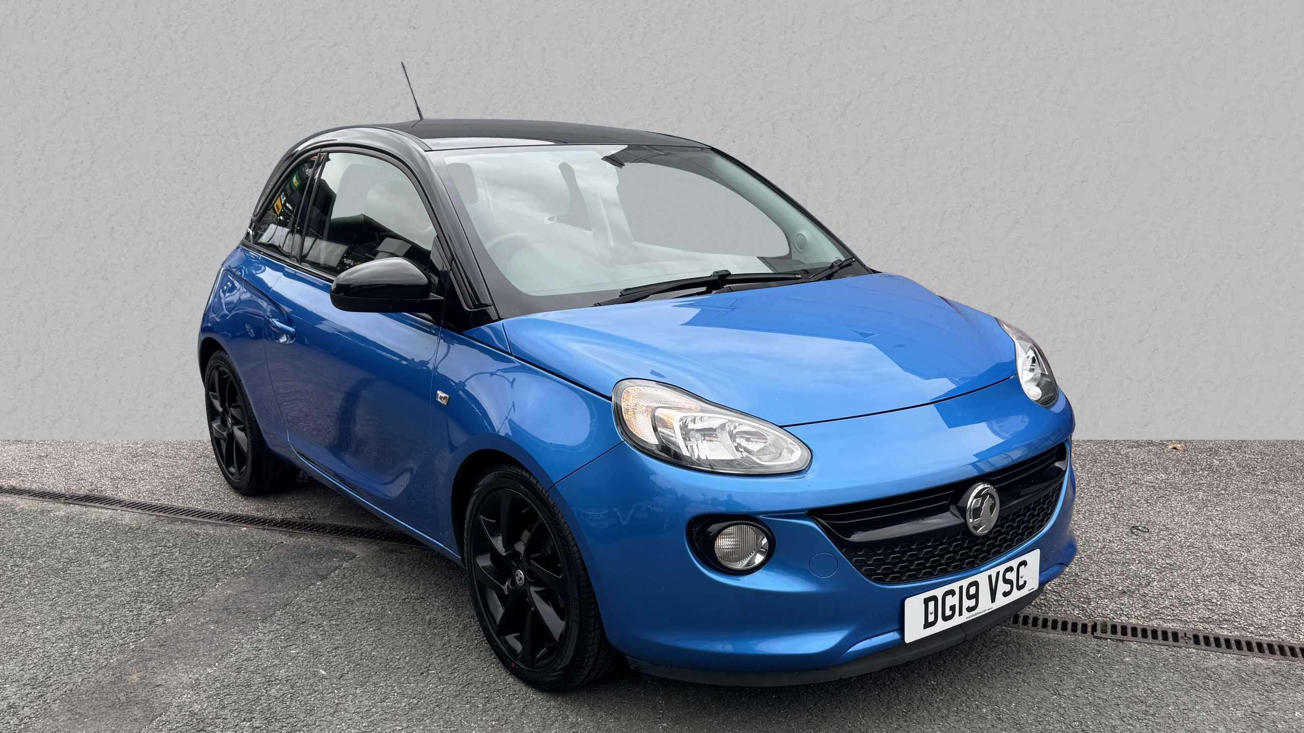Main listing image - Vauxhall Adam