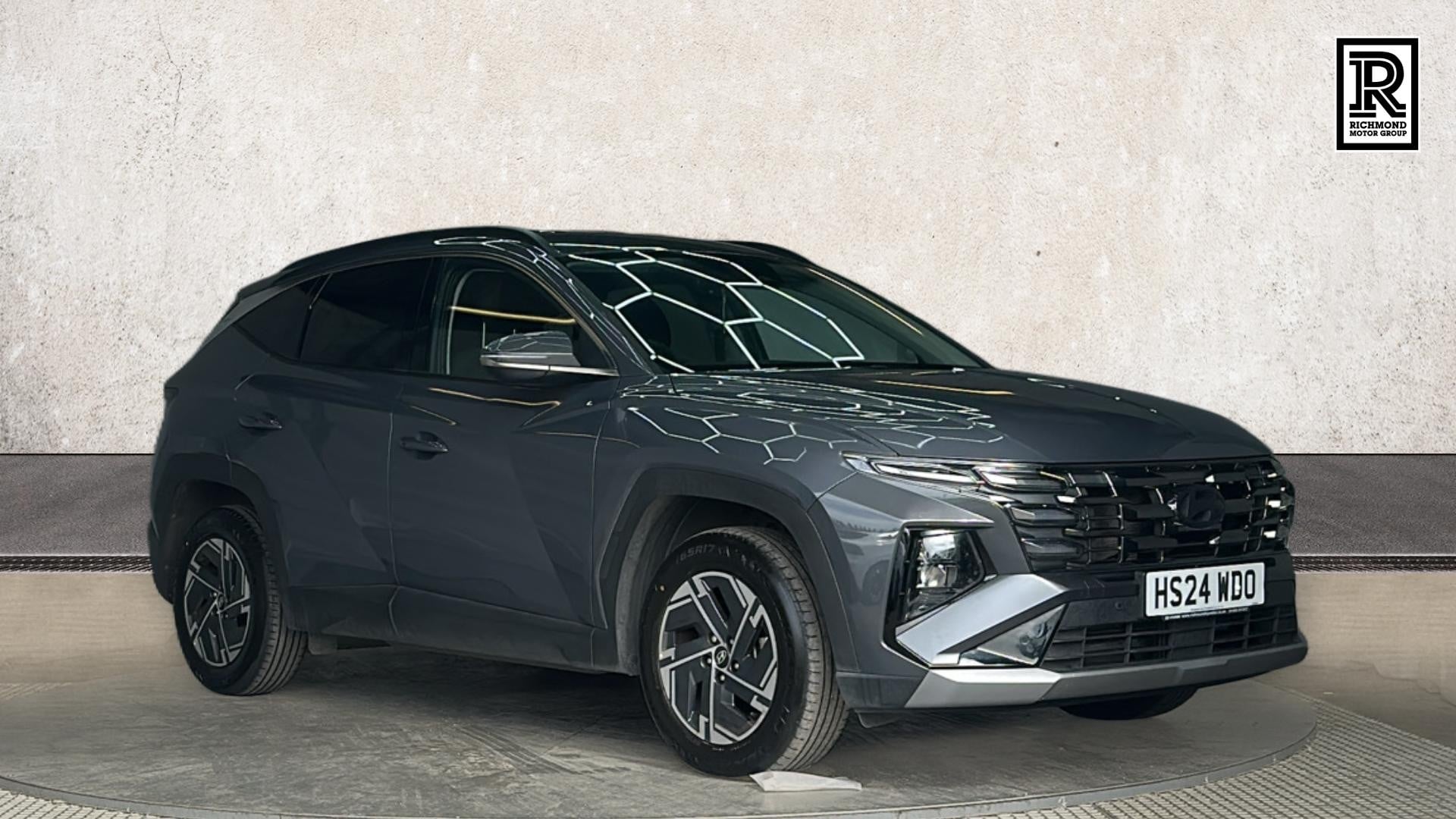 Main listing image - Hyundai Tucson