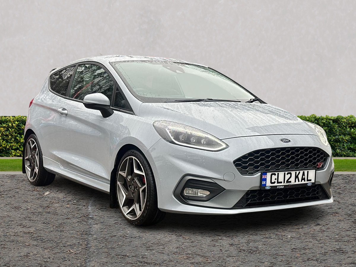 Main listing image - Ford Fiesta ST